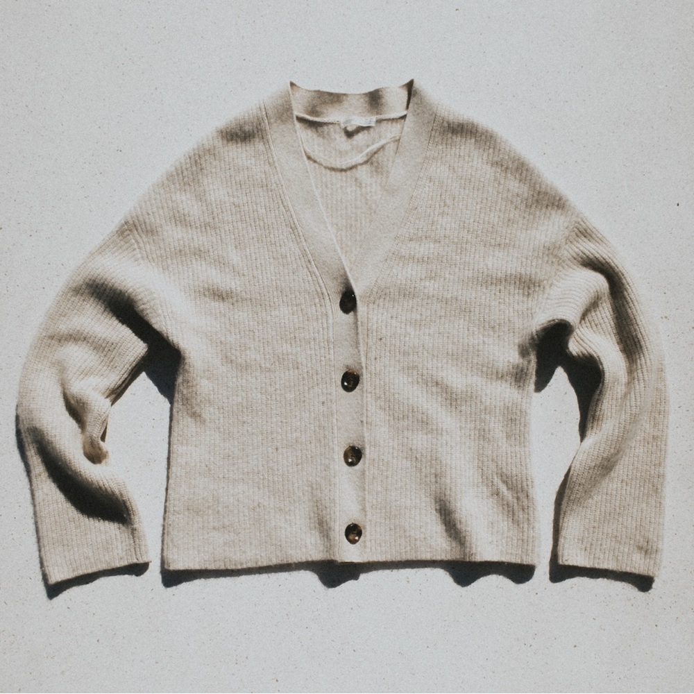 OYSHO 100% cashmere cardigan light beige medium